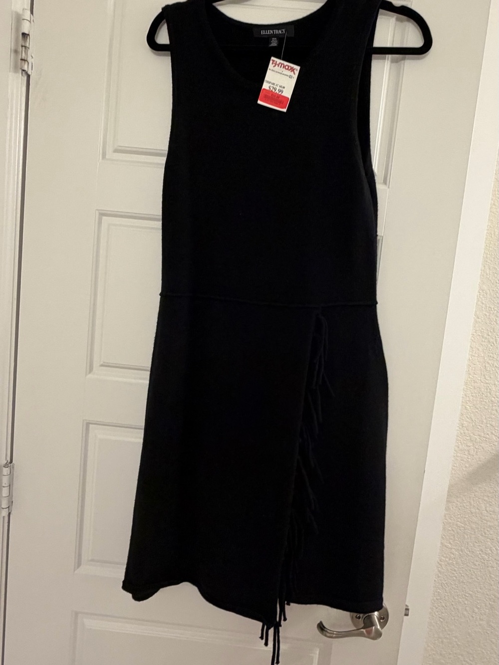 Ellen Tracy Black Sleeveless Fringe Shift Dress